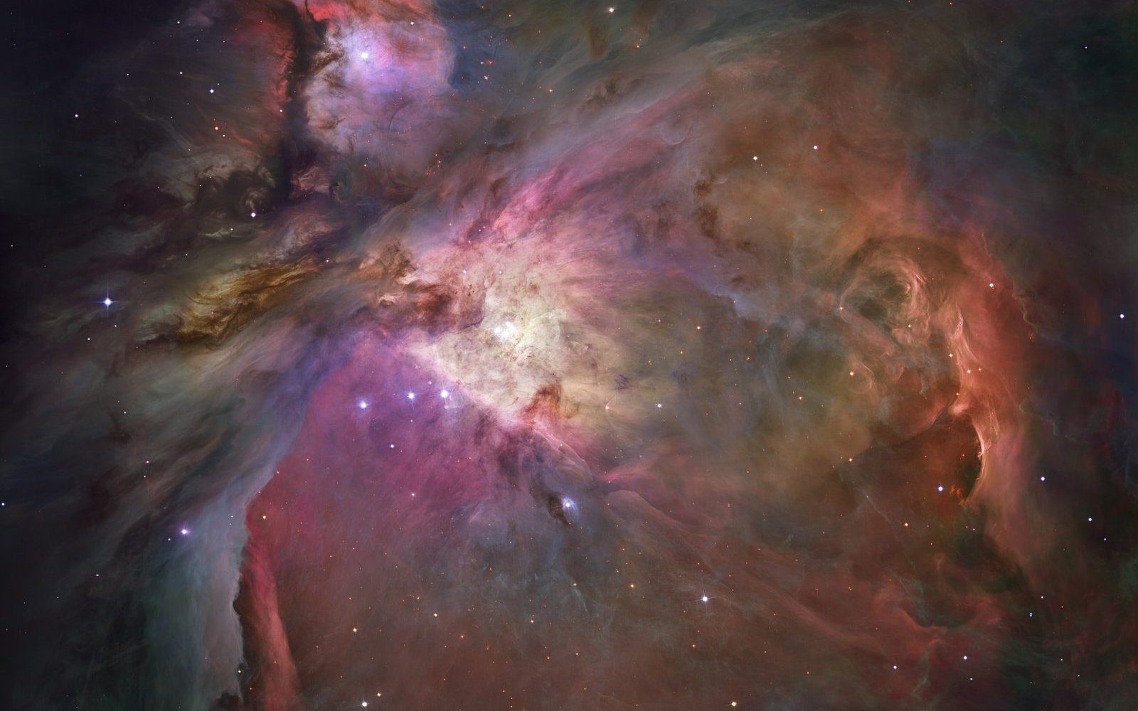The Orion Nebula in a wide field &mdash; the first deep-sky target most owners of either 30&nbsp;mm smart telescope point at